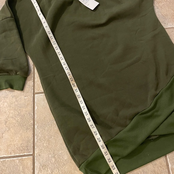 Zavenue NWT sweatshirt tunic - Sz L - olive green - Picture 4 of 8